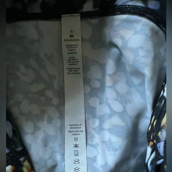 Lululemon Speed Up Tight 28" Full-On Luxtreme Size 6 - Picture 11 of 12